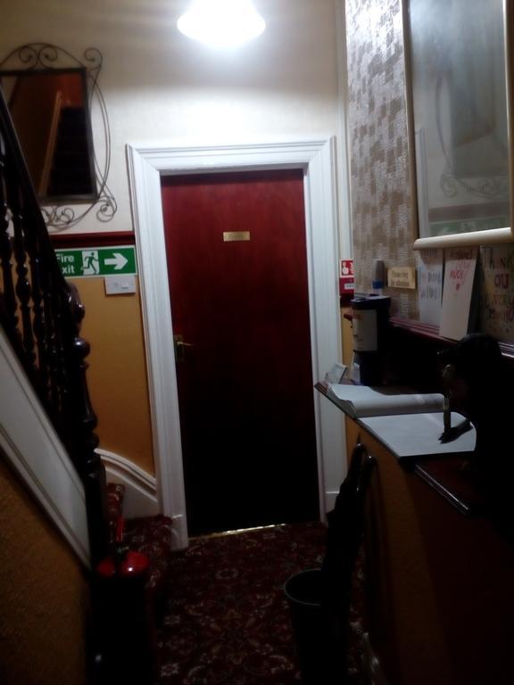 Lynmoore Guest House Blackpool Buitenkant foto